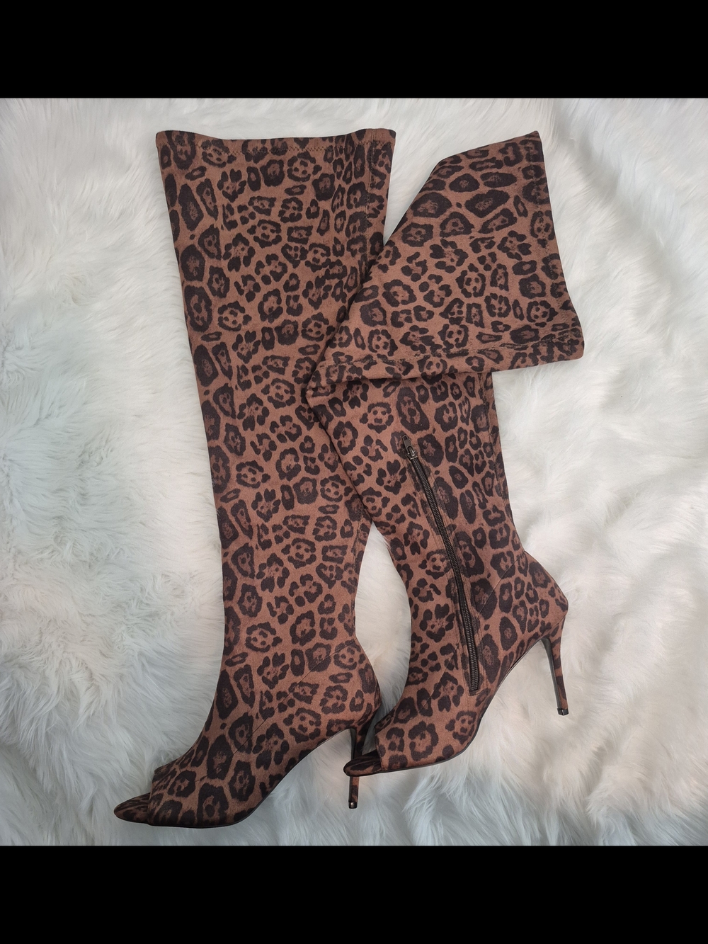 Leopard Print Knee-High Stiletto Boots - Brown